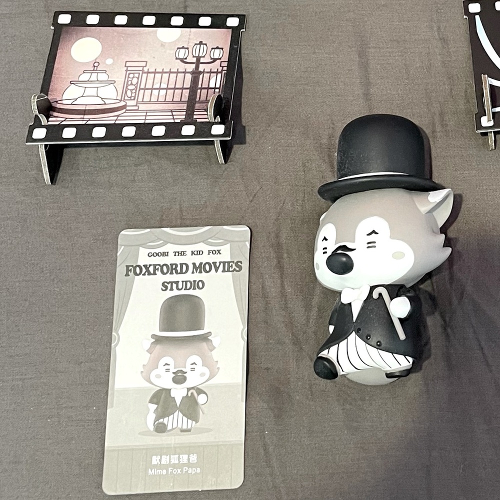 POPMART x OKluna Foxford Movie Studios Series Blind Box